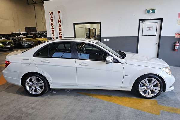 2012 Mercedes-Benz C-Class C200 BlueEFFICIENCY Elegance W204
