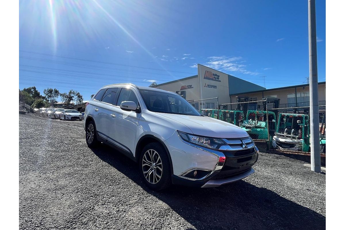 2015 Mitsubishi Outlander LS ZK