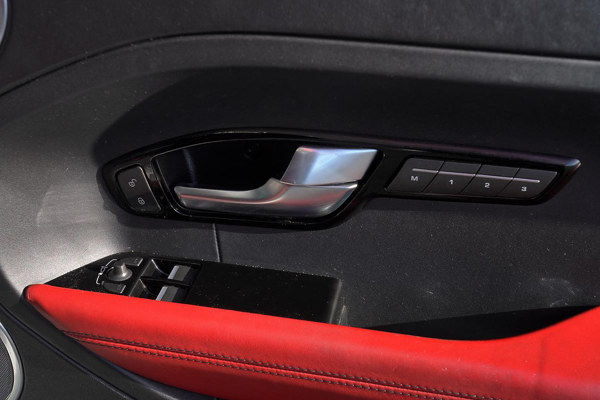 2012 Land Rover Range Rover Evoque Si4 Dynamic L538