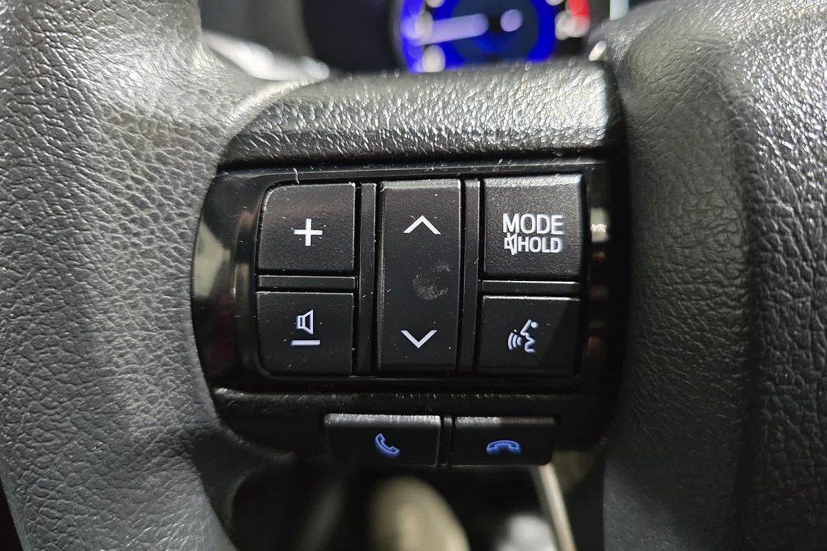 2019 Toyota Hilux Hilux 4x2 Workmate 2.7L Petrol Manual Single Cab C/C TGN121R Rear Wheel Drive
