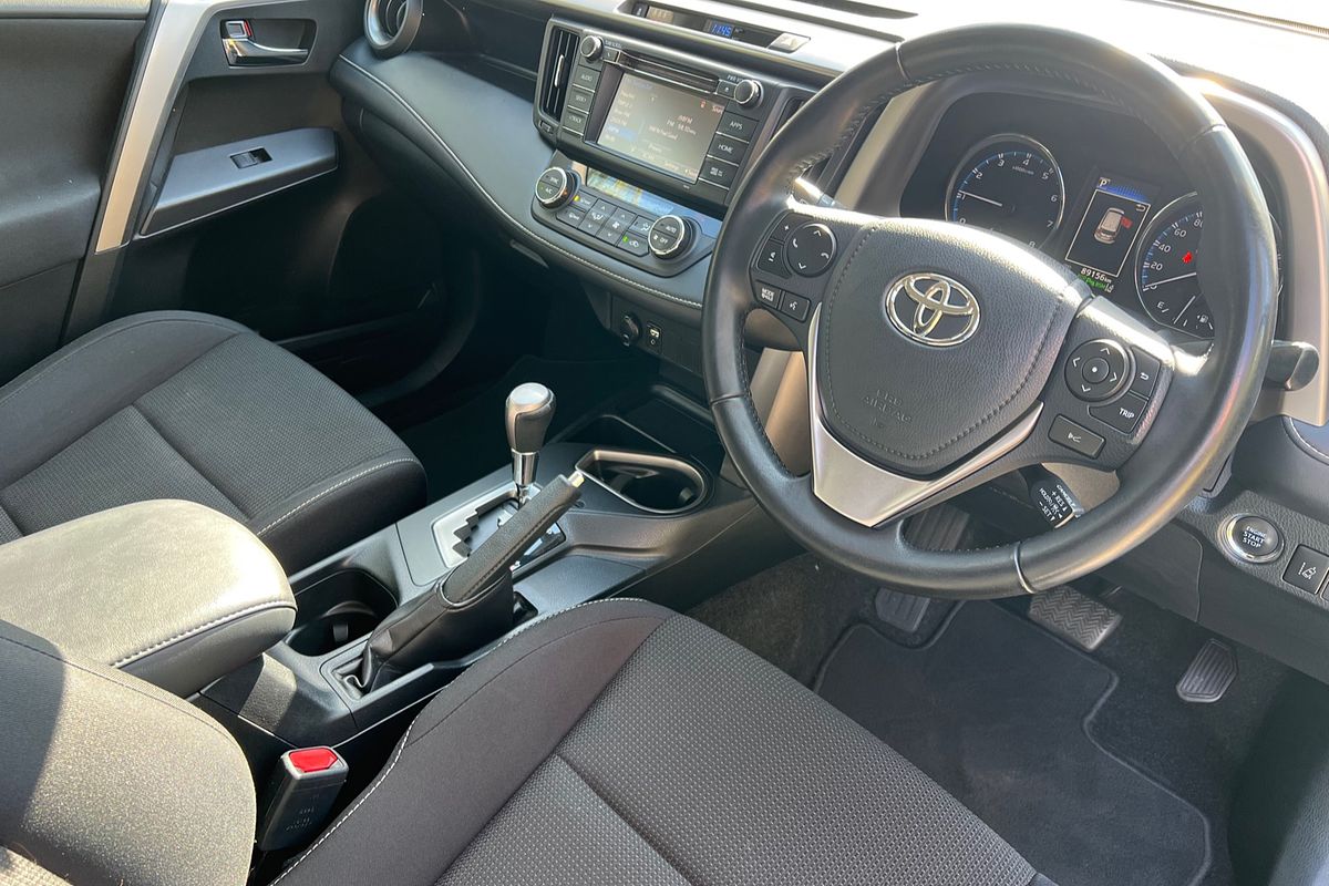 2018 Toyota RAV4 GXL ZSA42R