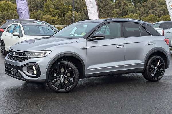 2025 Volkswagen T-Roc 140TSI R-Line D11