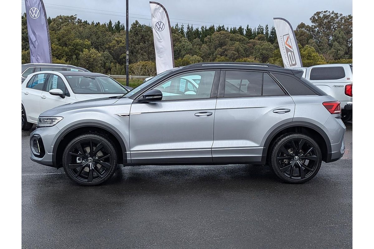 2025 Volkswagen T-Roc 140TSI R-Line D11