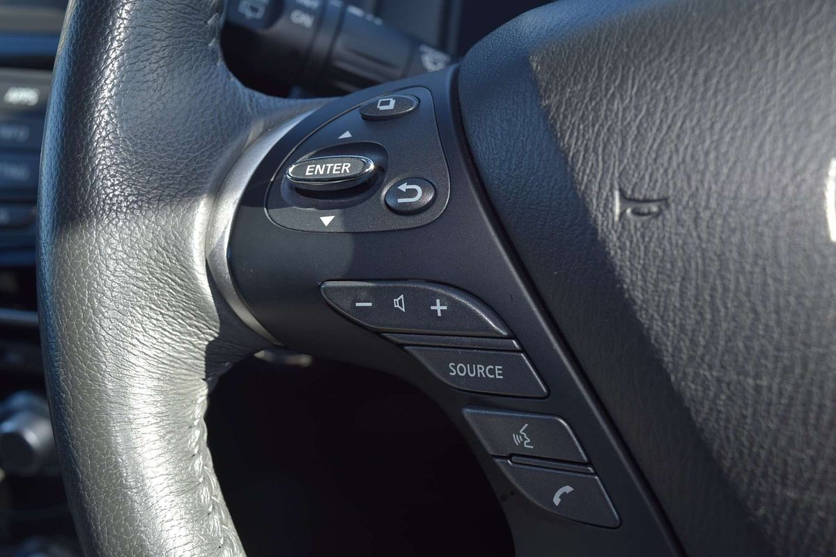 2017 Nissan Pathfinder ST R52 Series II
