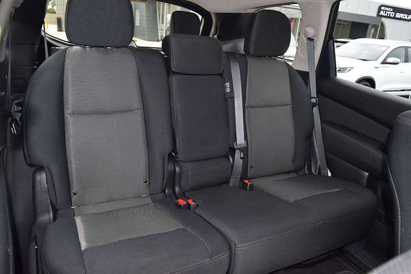 2017 Nissan Pathfinder ST R52 Series II