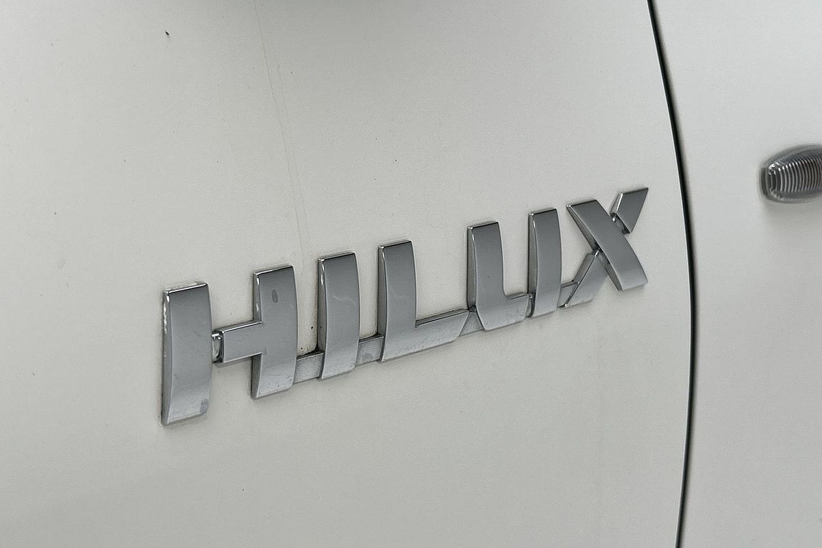 2018 Toyota Hilux Workmate TGN121R Rear Wheel Drive