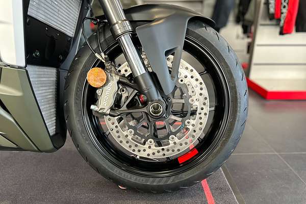 2024 Ducati STREETFIGHTER V2