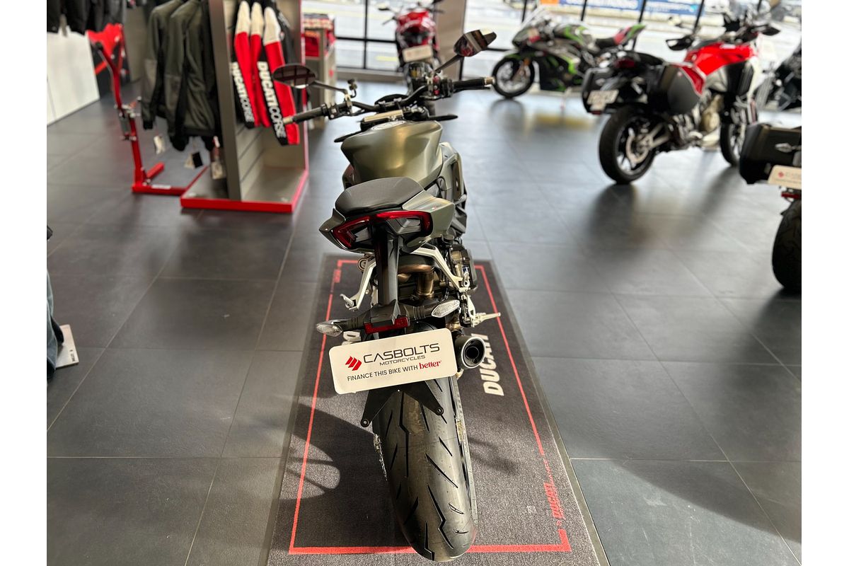 2024 Ducati STREETFIGHTER V2