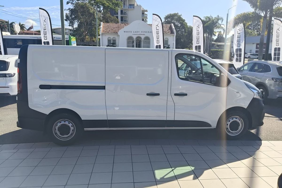 2020 Mitsubishi Express GLX SN LWB