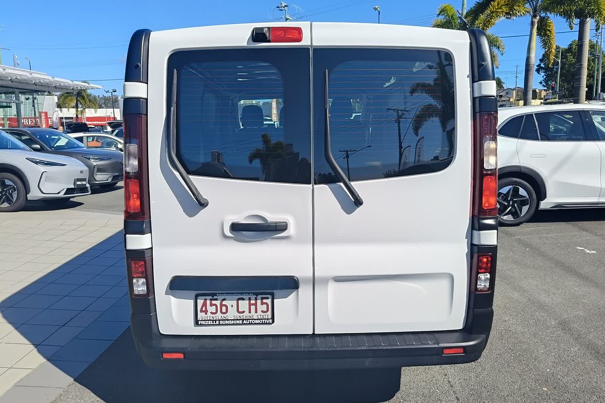 2020 Mitsubishi Express GLX SN LWB