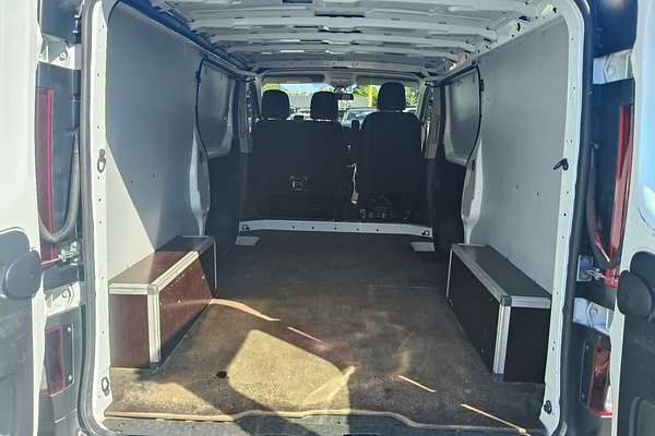 2020 Mitsubishi Express GLX SN LWB