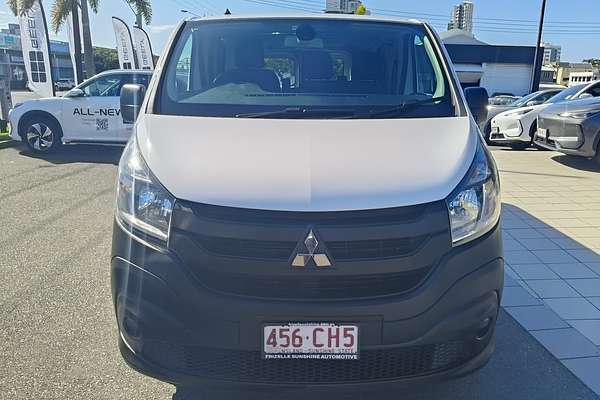 2020 Mitsubishi Express GLX SN LWB