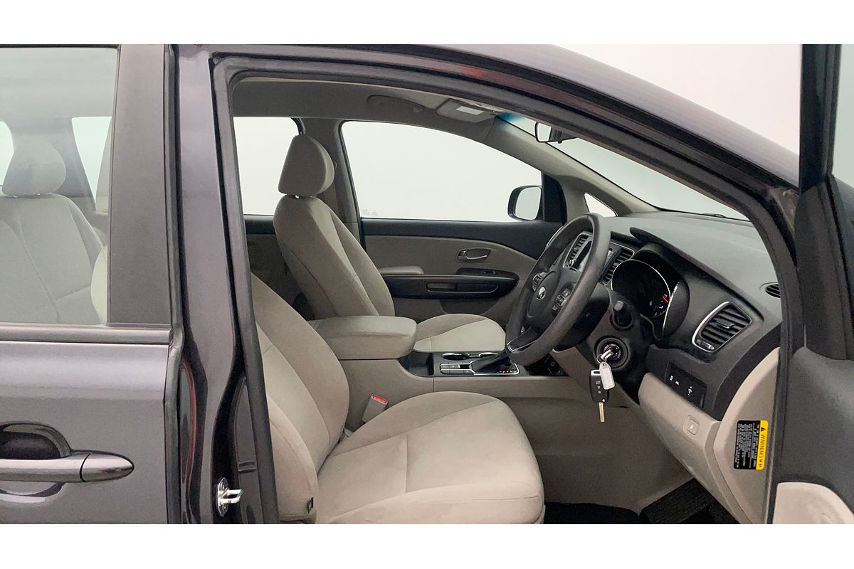 2020 Kia Carnival S YP