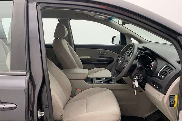 2020 Kia Carnival S YP