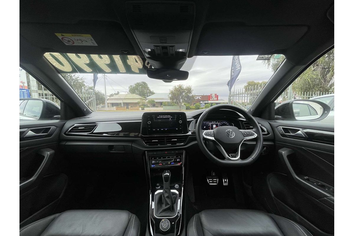 2023 Volkswagen T-Roc 140TSI R-Line D11