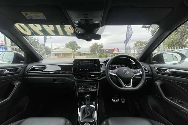2023 Volkswagen T-Roc 140TSI R-Line D11