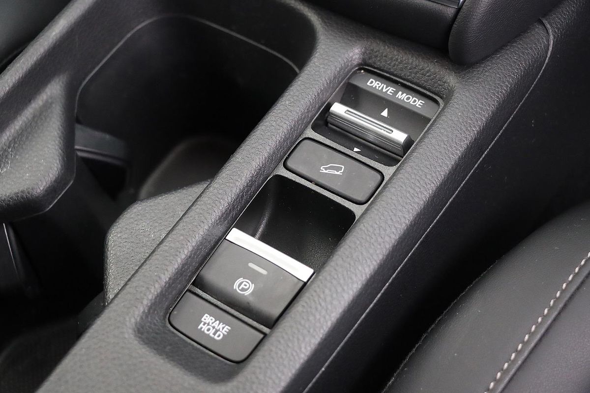2022 Honda HR-V e:HEV L