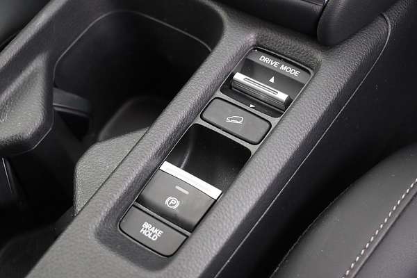 2022 Honda HR-V e:HEV L