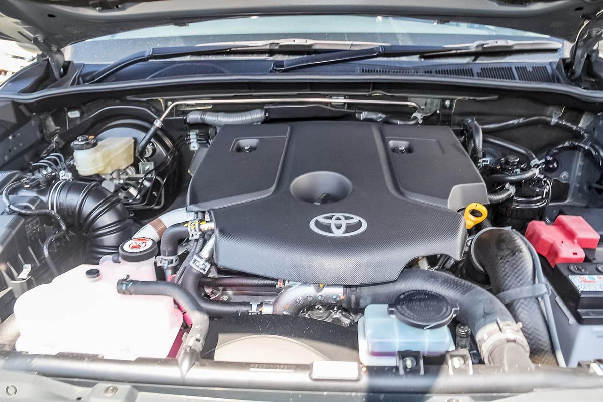 2018 Toyota Hilux SR5 GUN126R 4X4