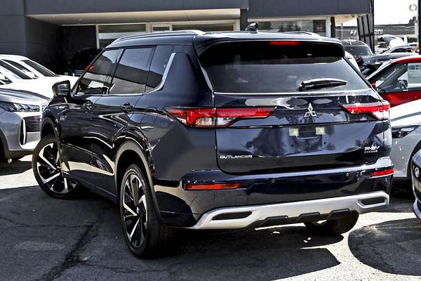 2024 Mitsubishi Outlander PHEV Exceed ZM