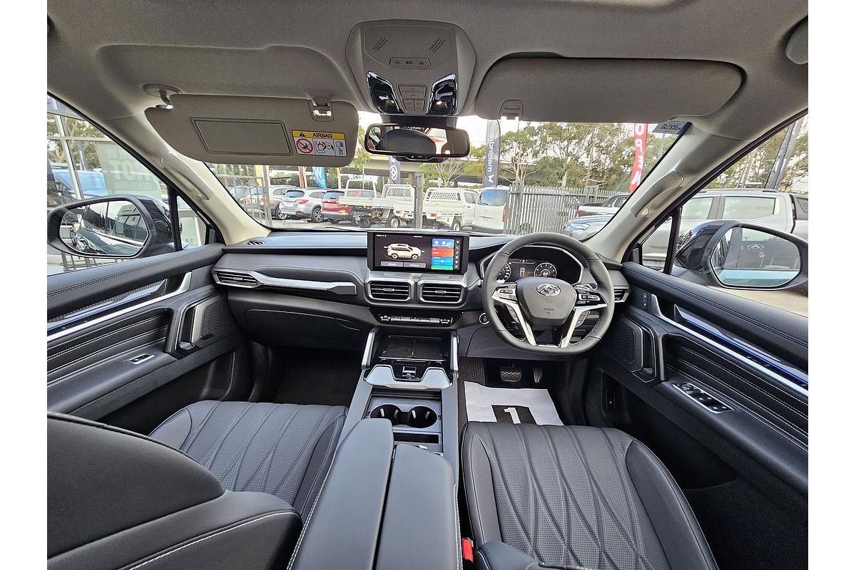 2025 LDV D90 Executive SV9A