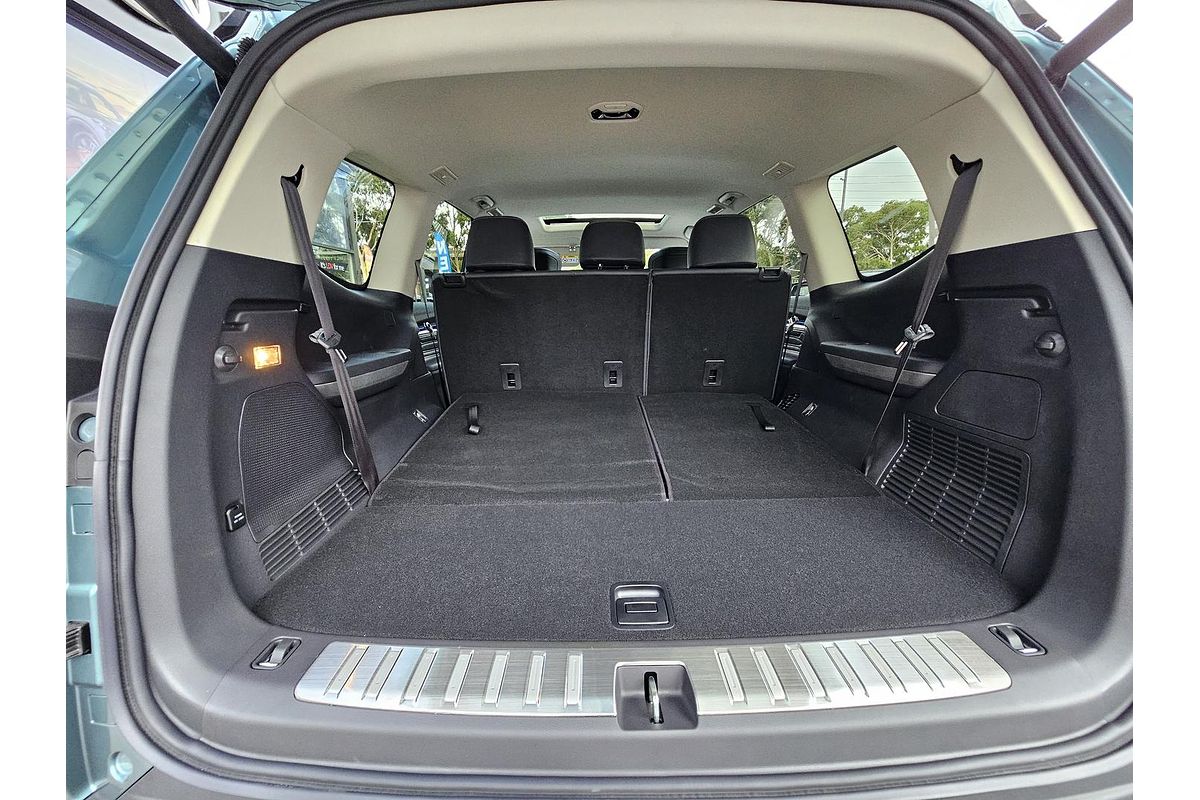 2025 LDV D90 Executive SV9A