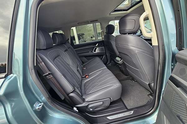 2025 LDV D90 Executive SV9A