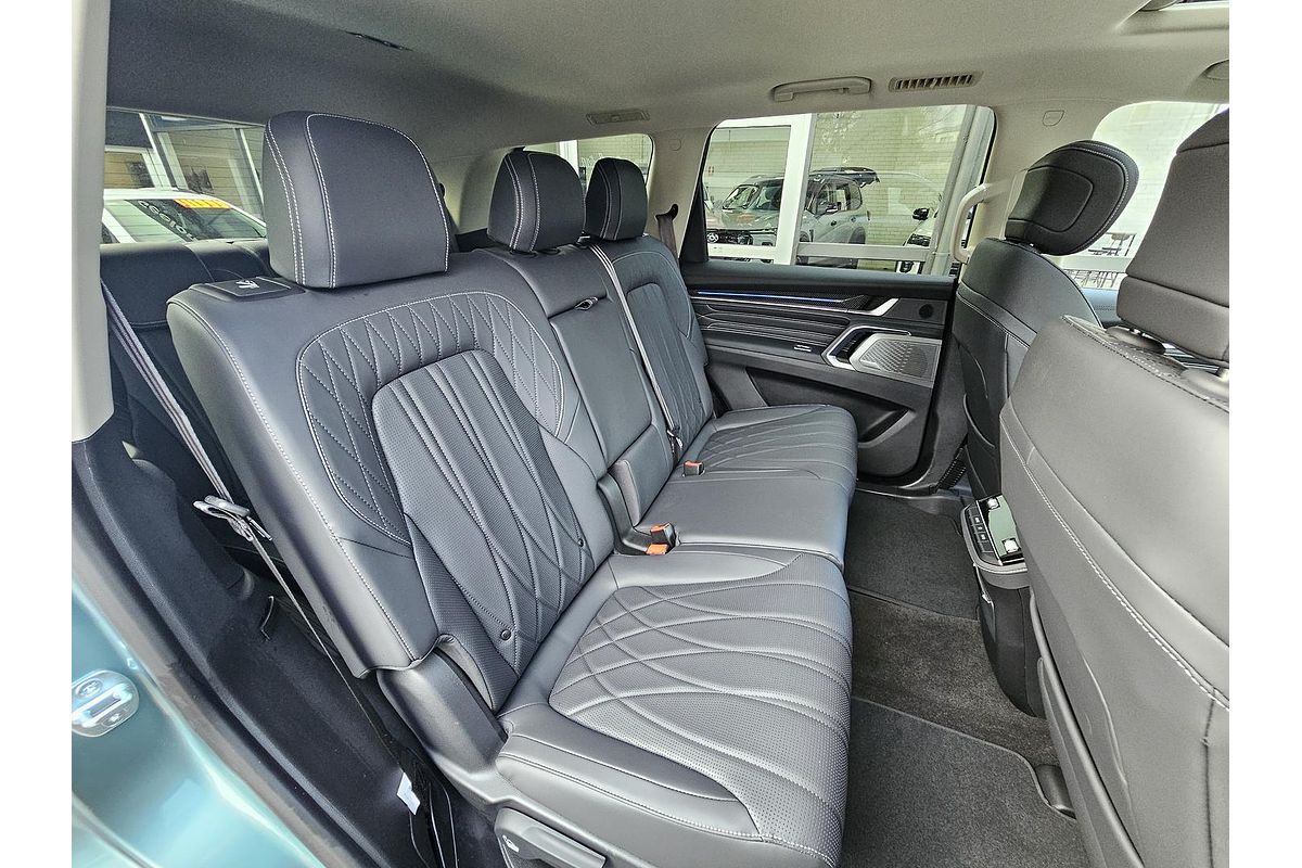 2025 LDV D90 Executive SV9A