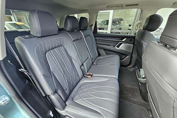 2025 LDV D90 Executive SV9A