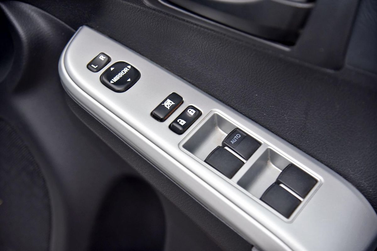 2015 Toyota Camry Altise ASV50R