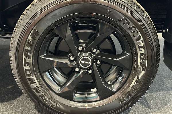 2025 Isuzu D-MAX X-RIDER 4X4