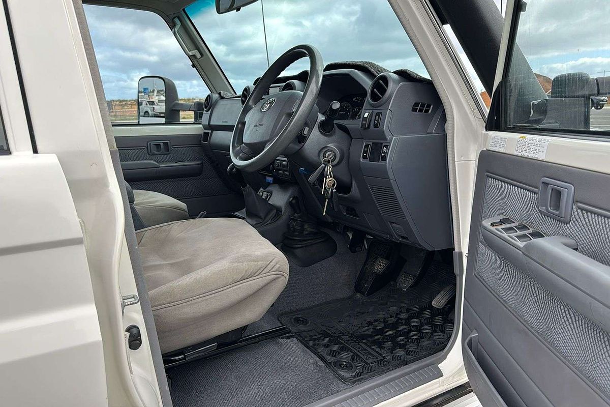 2015 Toyota Landcruiser GXL VDJ79R 4X4