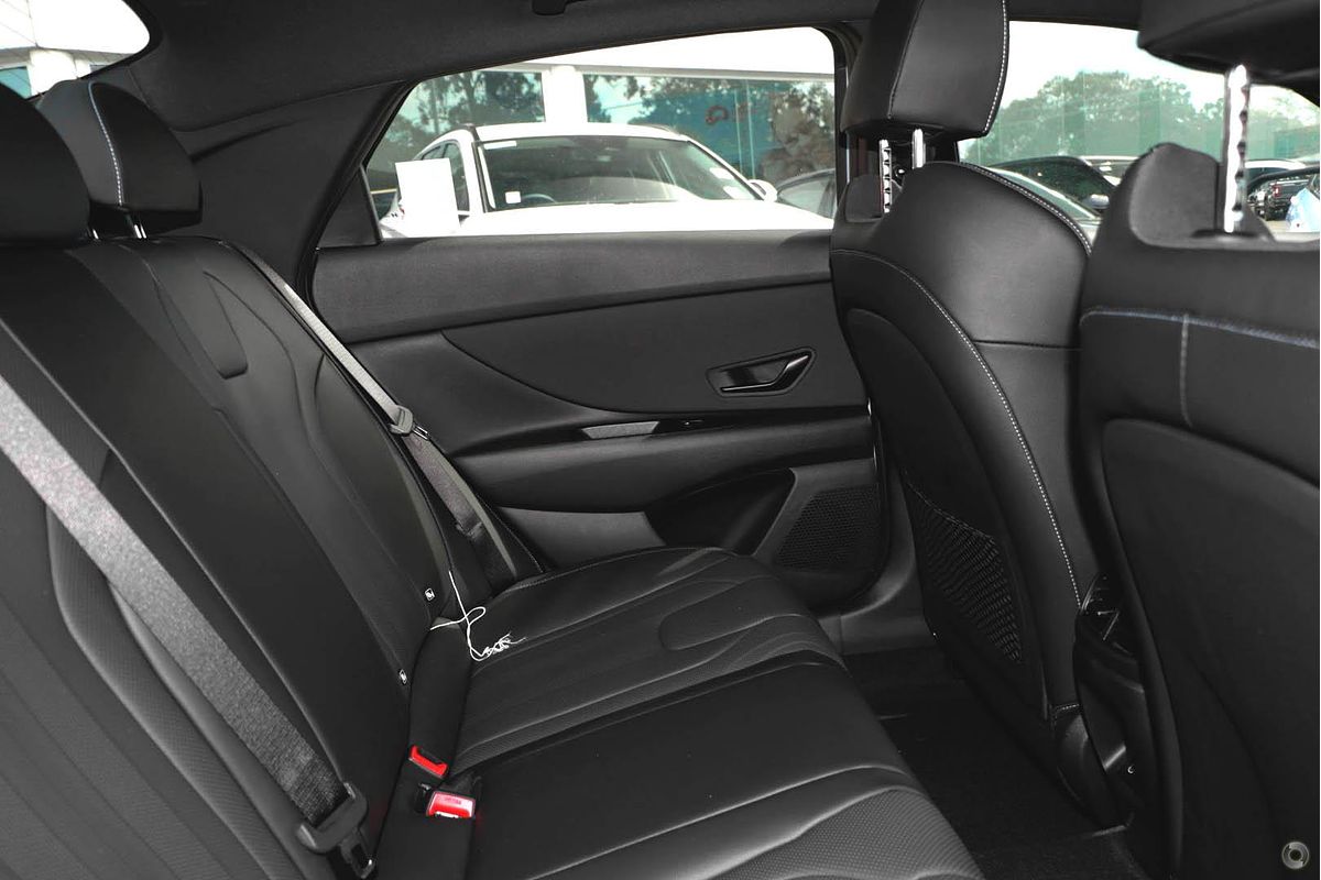 2025 Hyundai i30
