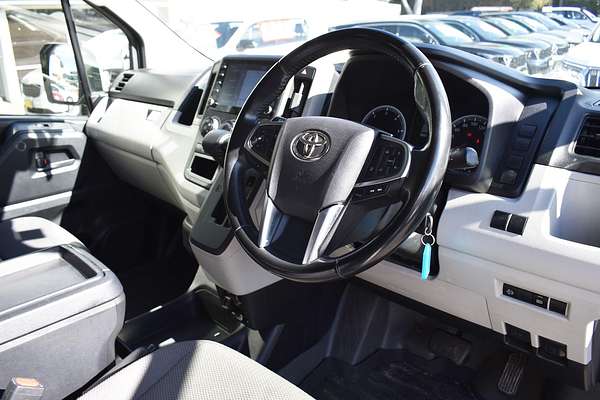 2022 Toyota Hiace GDH300R LWB
