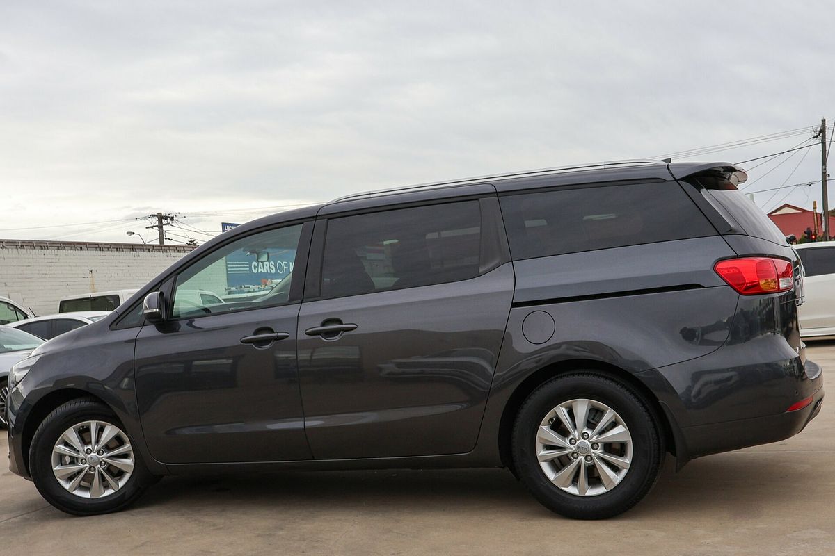2017 Kia Carnival Si YP
