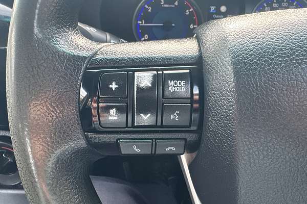 2019 Toyota Hilux SR GUN126R 4X4