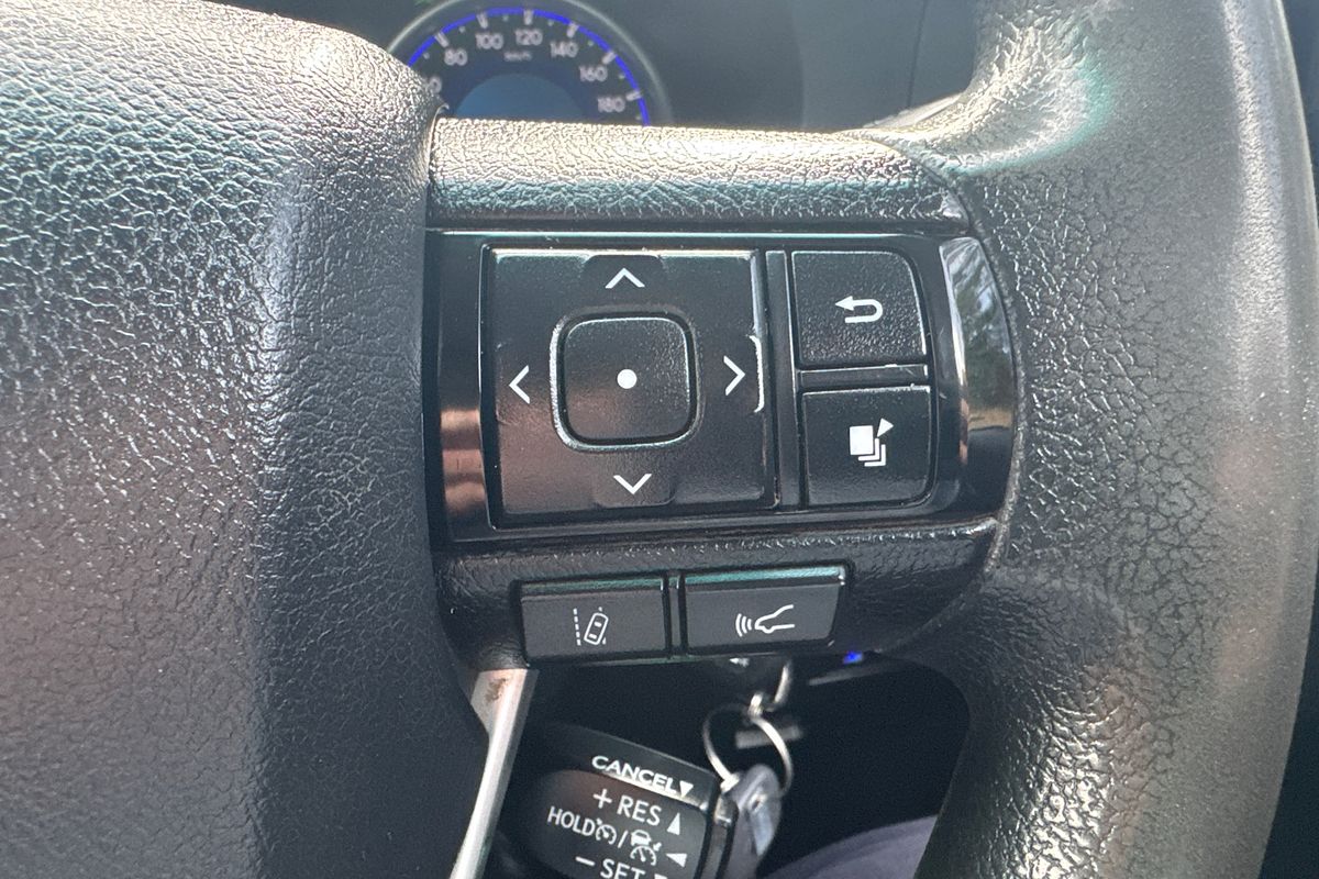 2019 Toyota Hilux SR GUN126R 4X4