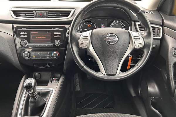 2015 Nissan QASHQAI ST J11