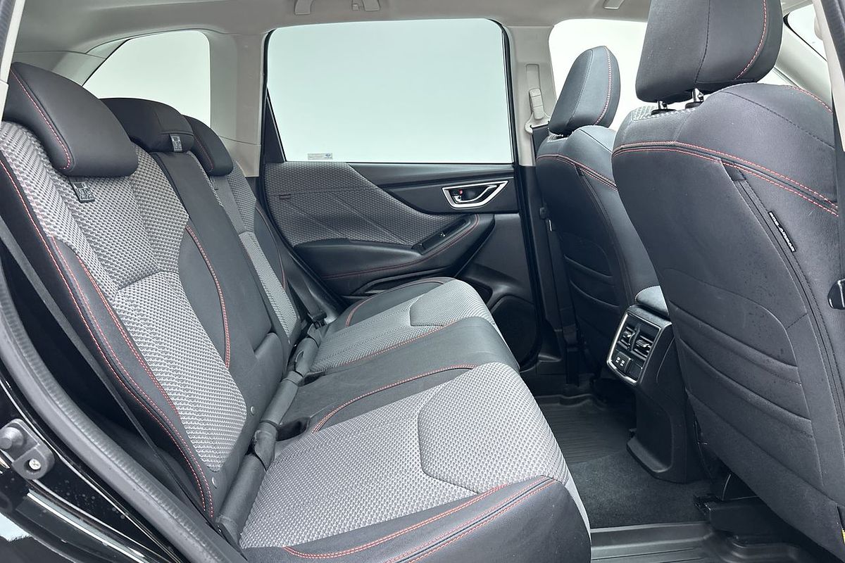 2021 Subaru Forester 2.5i Sport S5