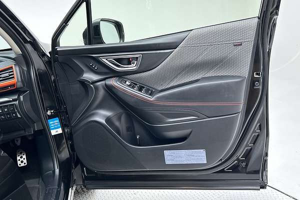 2021 Subaru Forester 2.5i Sport S5