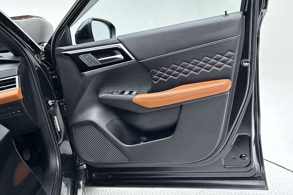 2022 Mitsubishi Outlander Exceed Tourer ZM