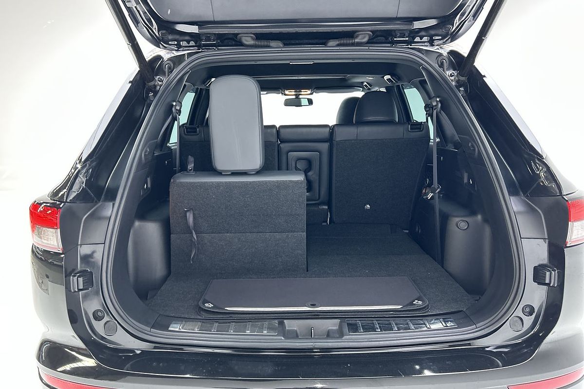 2022 Mitsubishi Outlander Exceed Tourer ZM