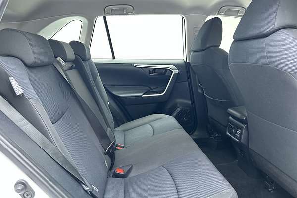 2022 Toyota RAV4 GXL AXAH54R