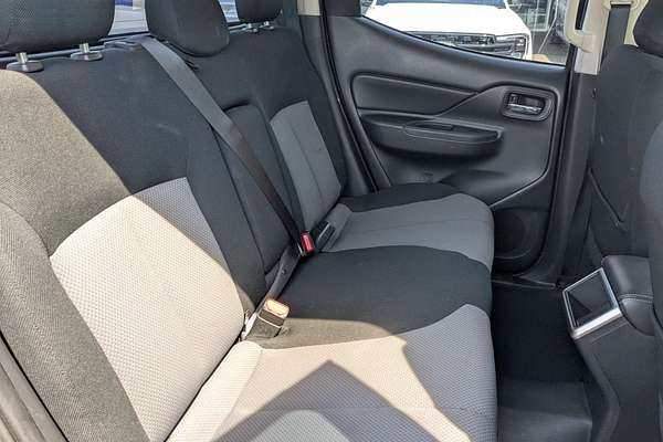 2021 Mitsubishi Triton GLX+ MR 4X4