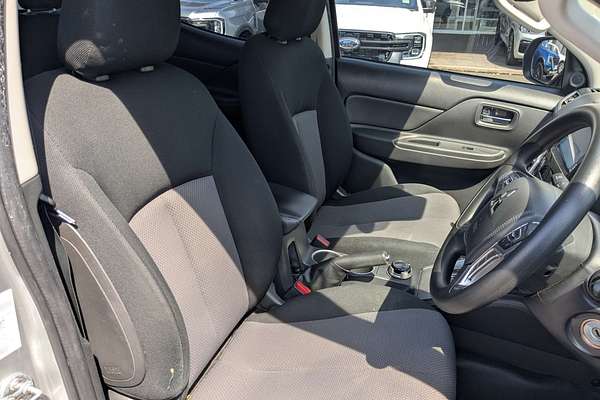 2021 Mitsubishi Triton GLX+ MR 4X4