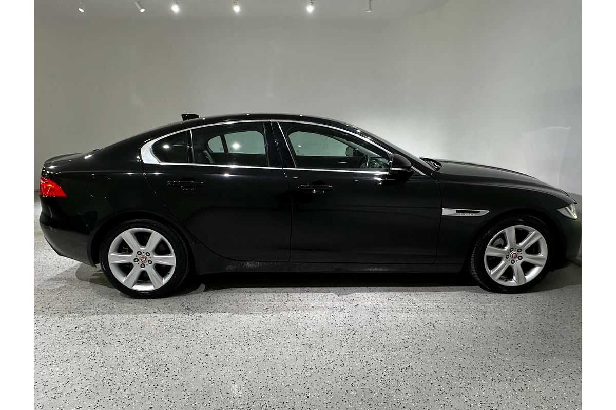 2016 Jaguar XE 25t Prestige X760