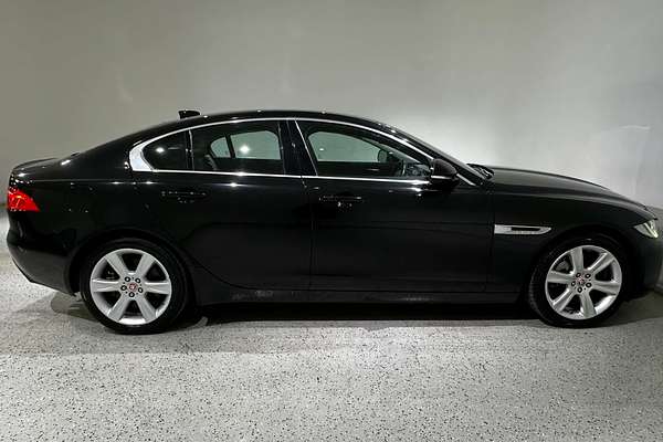 2016 Jaguar XE 25t Prestige X760
