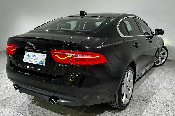 2016 Jaguar XE 25t Prestige X760
