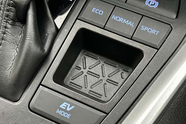 2021 Toyota RAV4 GXL AXAH52R