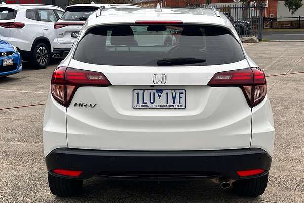 2017 Honda HR-V VTi-S